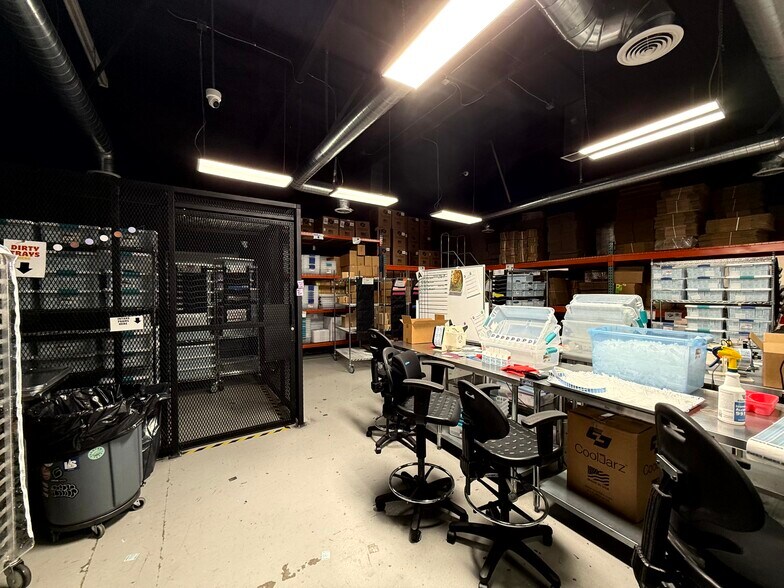 More Photos Of 1447 Santa Fe Ave, Long Beach Manufacturing For Sale