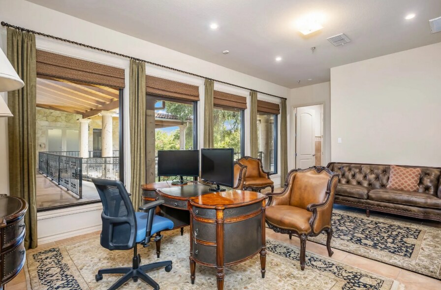 More Photos Of 5150 N Loop 1604, San Antonio Research And Development For Sale