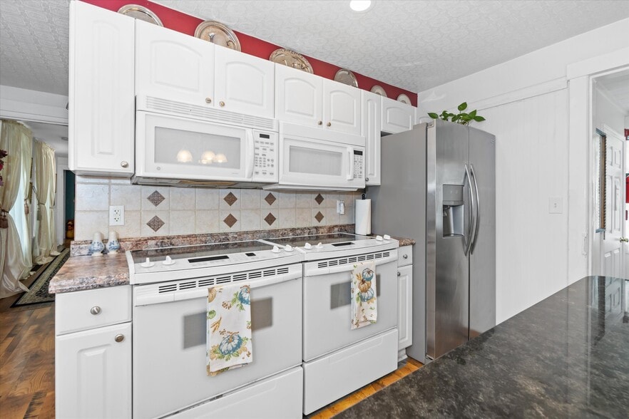 More Photos Of 300 Bohemia Ave, Chesapeake City Hospitality For Sale