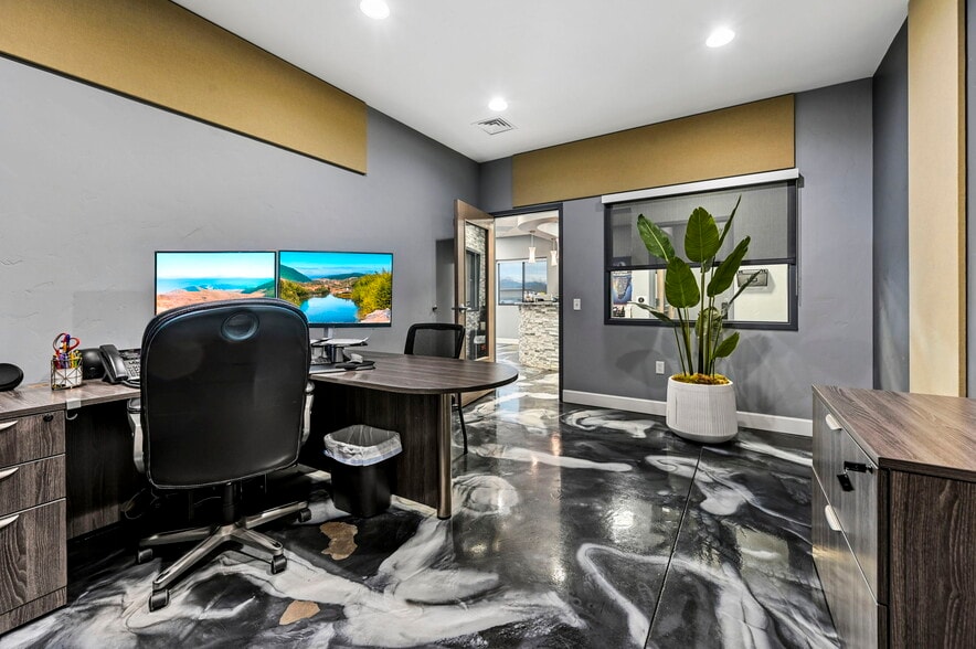 More Photos Of 7302 Cole Vw, Colorado Springs Office For Sale