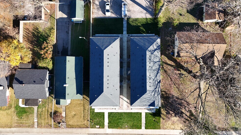 More Photos Of 3909 Winthrop Ave, Indianapolis Apartments For Sale