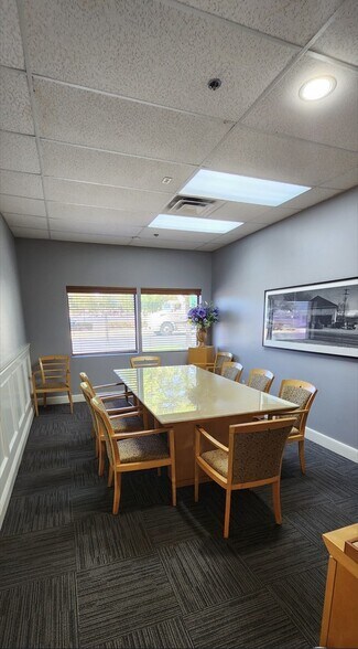 More Photos Of 926 Chulie Dr, San Antonio Coworking Space
