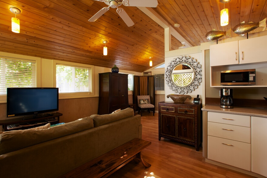 More Photos Of 40 Ae Pl, Paia Apartments For Sale