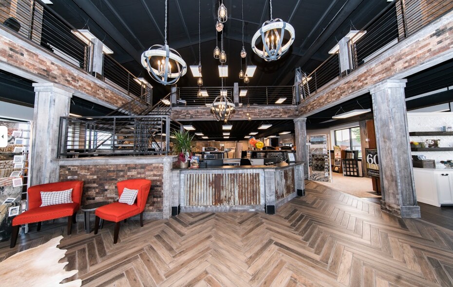 More Photos Of 2750 S I-35 Service Rd, Oklahoma City General Retail For Sale