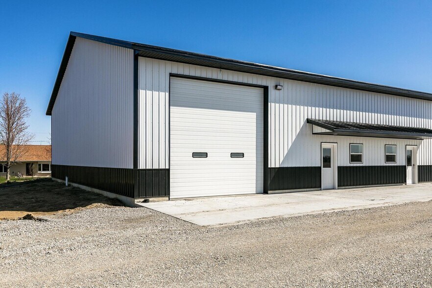 Primary Photo Of 51 Dale Lee Dr, Palo Industrial For Lease