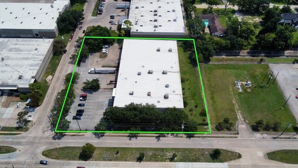 More Photos Of 4730 Blalock Rd, Houston Showroom For Sale