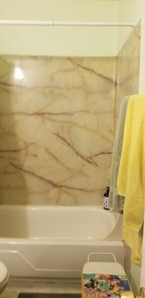 More Photos Of 344 SE 29th Ave, Portland Apartments For Sale