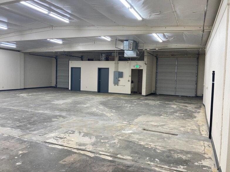 More Photos Of 845 E 2nd St, Reno Flex For Lease