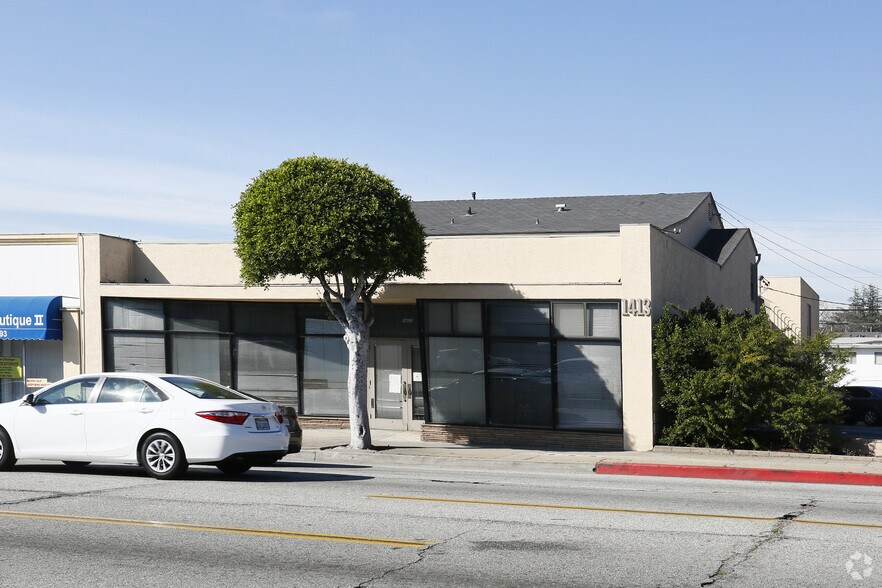 More Photos Of 1413 N La Brea Ave, Inglewood Restaurant For Sale