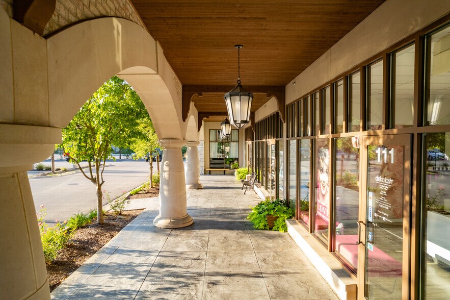 Primary Photo Of 840 S Waukegan Rd, Lake Forest Storefront Retail Office For Lease