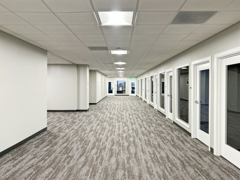 More Photos Of 2536 Countryside Blvd, Clearwater Coworking Space