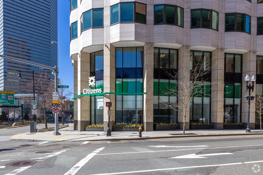More Photos Of 99 High St, Boston Office For Lease
