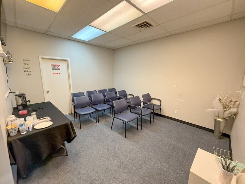 More Photos Of 8868 Belair Rd, Nottingham Medical For Sale