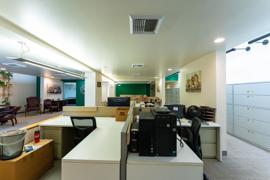 More Photos Of 434 E Broadway, Long Beach Loft Creative Space For Sale