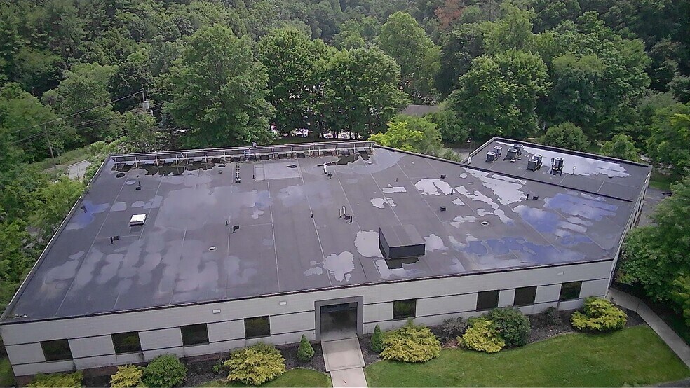 More Photos Of 4378 Craighead Rd, Allison Park Office For Lease