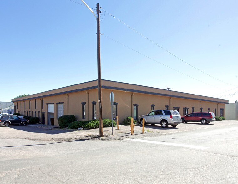 Primary Photo Of 2080 W Hamilton Pl, Sheridan Warehouse For Lease