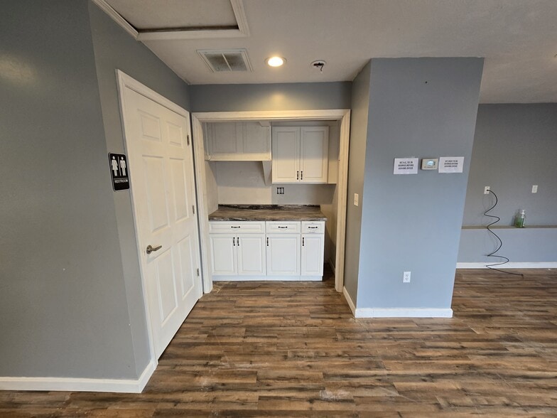 More Photos Of 396 Winthrop St, Taunton Loft Creative Space For Sale