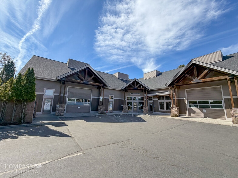 More Photos Of 2797 NW Clearwater Dr, Bend Industrial For Lease