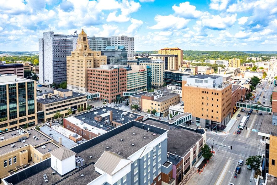 More Photos Of 14 2nd St SW, Rochester Medical For Lease