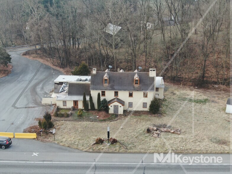 Primary Photo Of 824 E Benjamin Franklin Hwy, Douglassville Freestanding For Sale