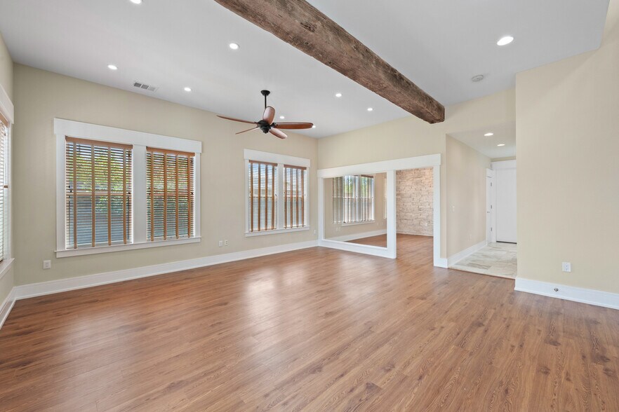 More Photos Of 1206 Hart St, Georgetown Specialty For Sale