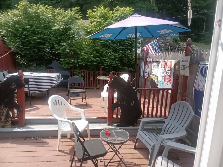 More Photos Of 655 Jersey Ave, Greenwood Lake Restaurant For Sale