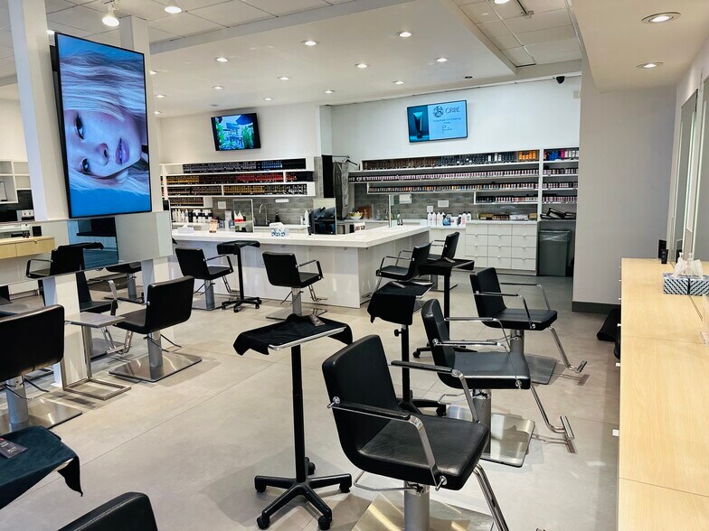 More Photos Of 144 E Ridgewood Ave, Ridgewood Storefront For Lease