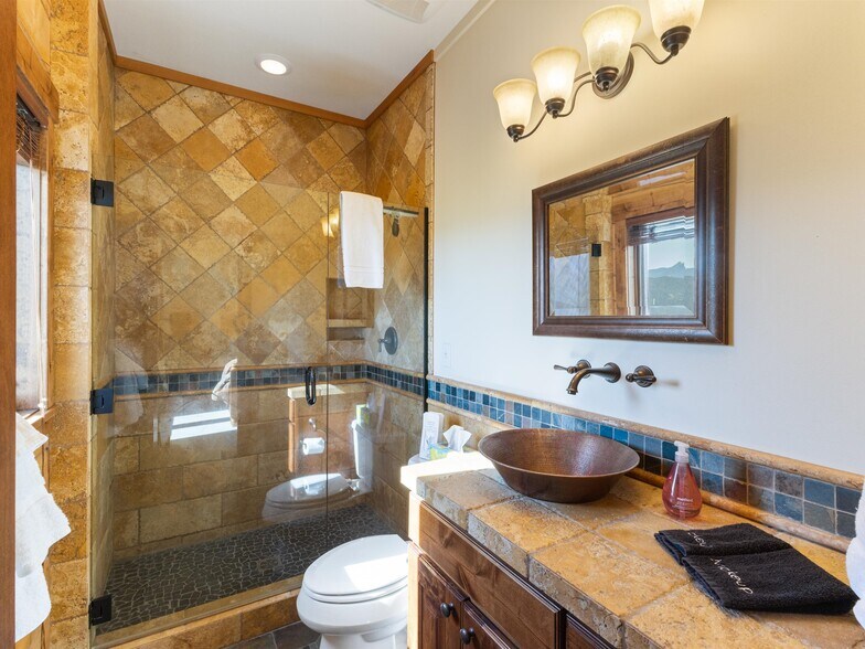 More Photos Of 29 Wineglass Loop S, Livingston Specialty For Sale