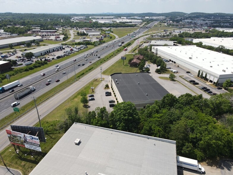 More Photos Of 225 Industrial Blvd, La Vergne Industrial For Sale