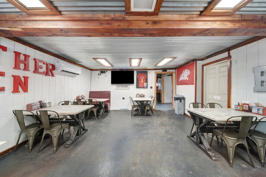 More Photos Of 12390 Farm to Market 390 W Rd, Burton Freestanding For Sale