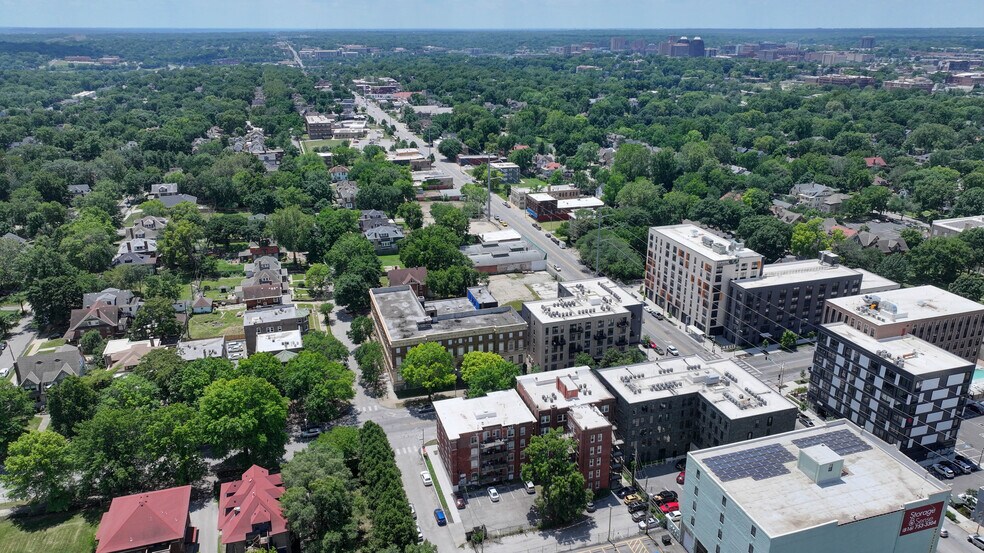 More Photos Of 1114 E Armour Blvd, Kansas City Apartments For Sale
