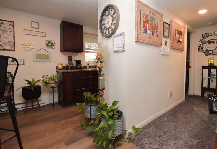 More Photos Of 517 E Monroe St, Metamora Multifamily For Sale