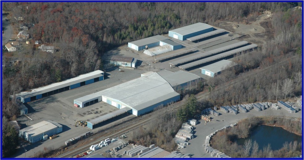 More Photos Of 270 E High St, Avon Lumberyard For Lease