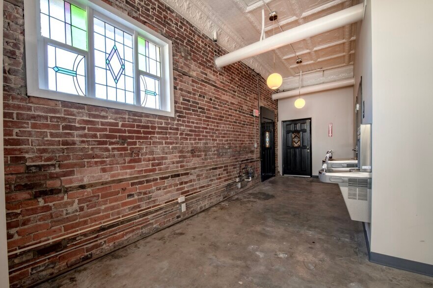More Photos Of 130 N Arendell Ave, Zebulon Storefront Retail Office For Sale