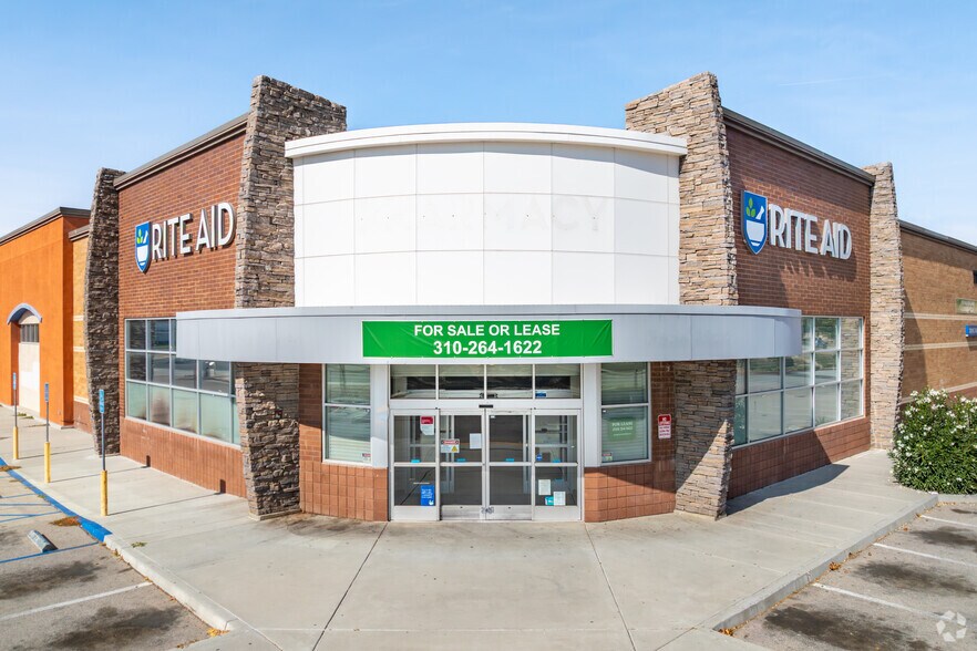 More Photos Of 1180 N State St, San Jacinto Drugstore For Sale