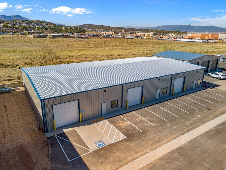 More Photos Of 2351 W 850 N, Cedar City Warehouse For Lease