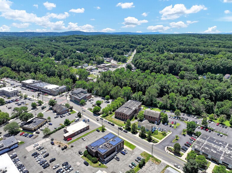 More Photos Of 30 Mill St, Unionville Medical For Lease