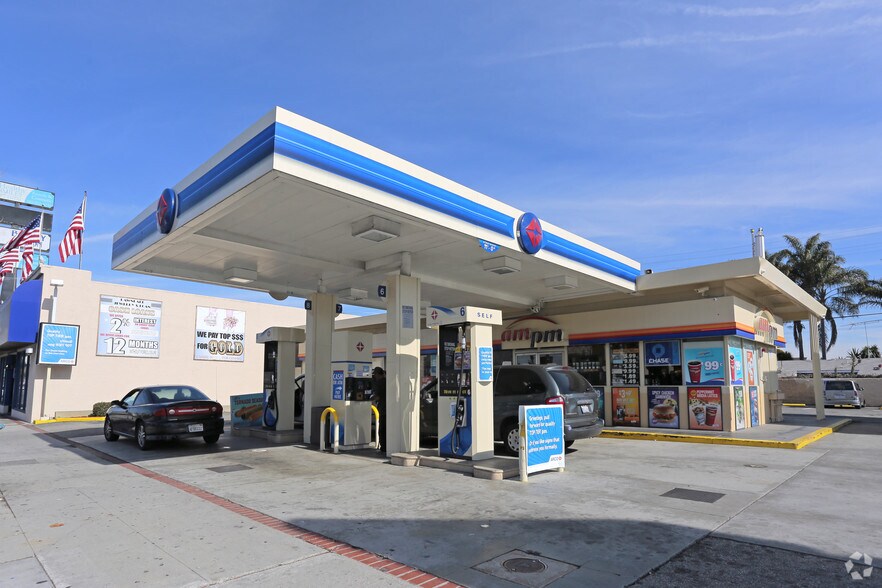 Primary Photo Of 16518 Hawthorne Blvd, Lawndale Service Station For Sale