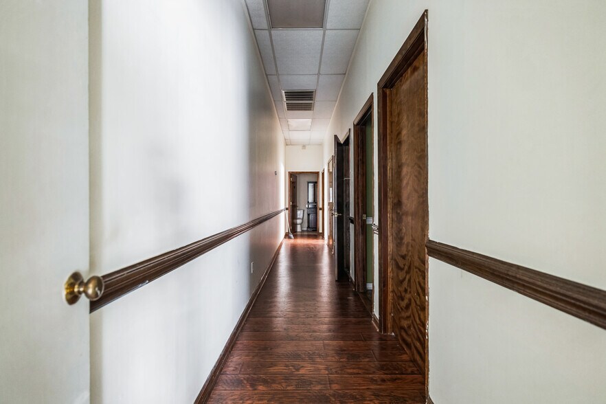 More Photos Of 9153 Two Notch Rd, Columbia Freestanding For Sale