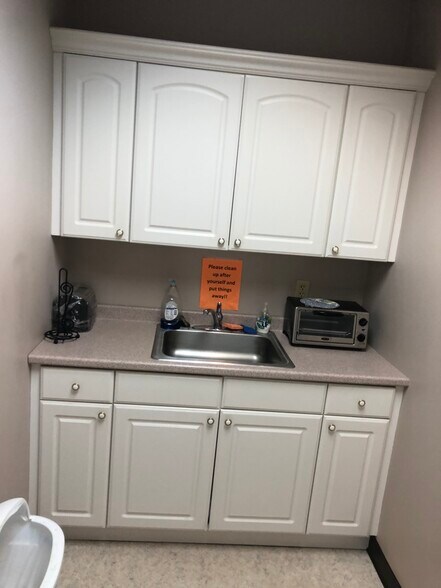 More Photos Of 2200 N 11th St, Reading Flex For Sale