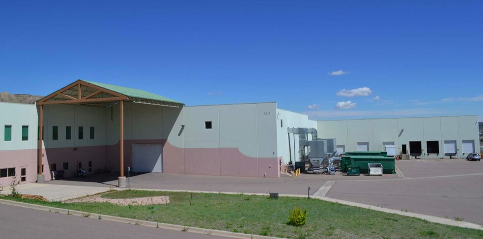 More Photos Of 1211 Atchison Ct, Castle Rock Manufacturing For Sale