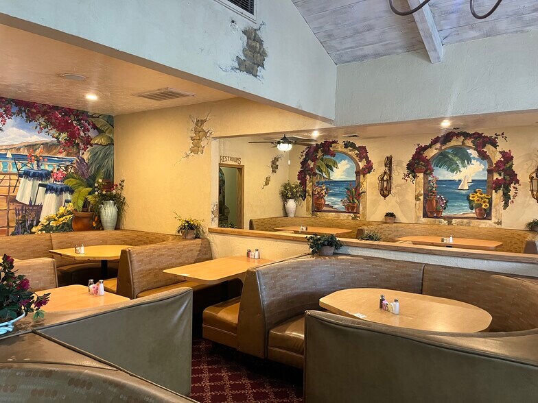 More Photos Of 4151 N Sierra Way, San Bernardino Restaurant For Sale