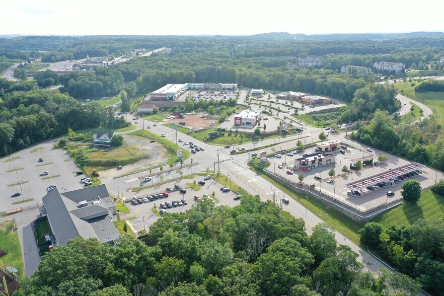 More Photos Of 333 SW Cutoff, Northborough Medical For Lease