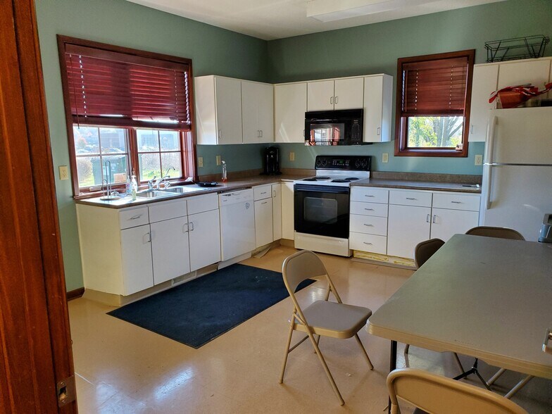 More Photos Of 11115-11119 Lima Rd, Fort Wayne Medical For Lease