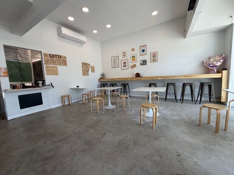 More Photos Of 1487-1491 E Colorado Blvd, Pasadena Storefront Retail Office For Lease