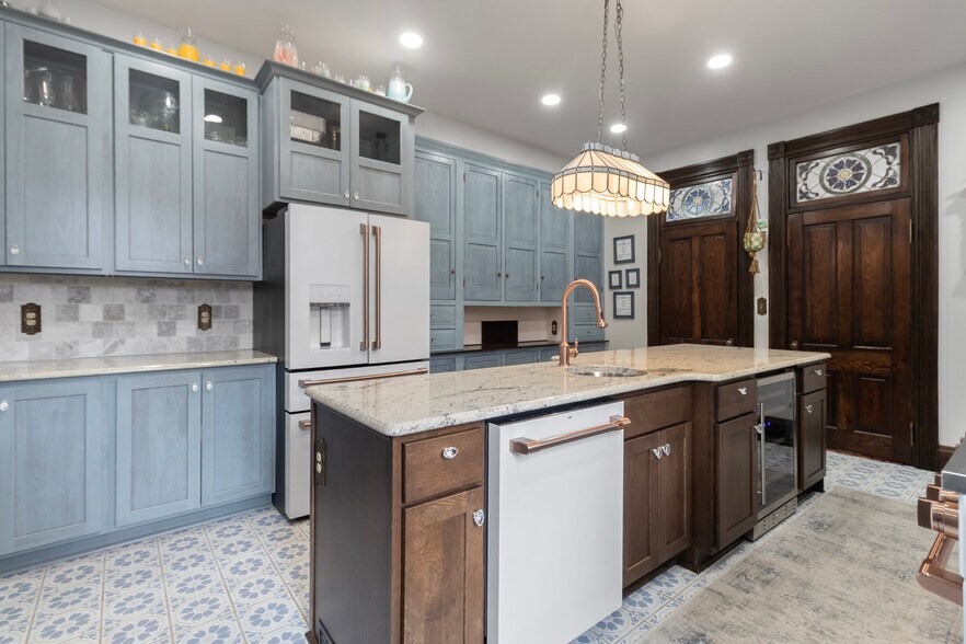 More Photos Of 306 Main Ave, Weston Office For Sale