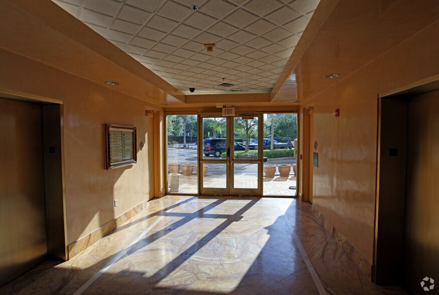 More Photos Of 1768 Park Center Dr, Orlando Office For Sale