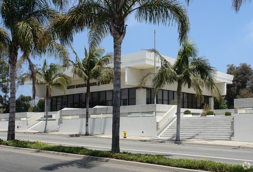 More Photos Of 250 S Mills Rd, Ventura Office For Sale