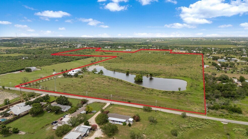 More Photos Of 210 Tolle Rd, Cibolo Land For Sale