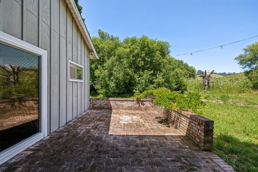 More Photos Of 1650 Stage Rd, Pescadero Specialty For Sale